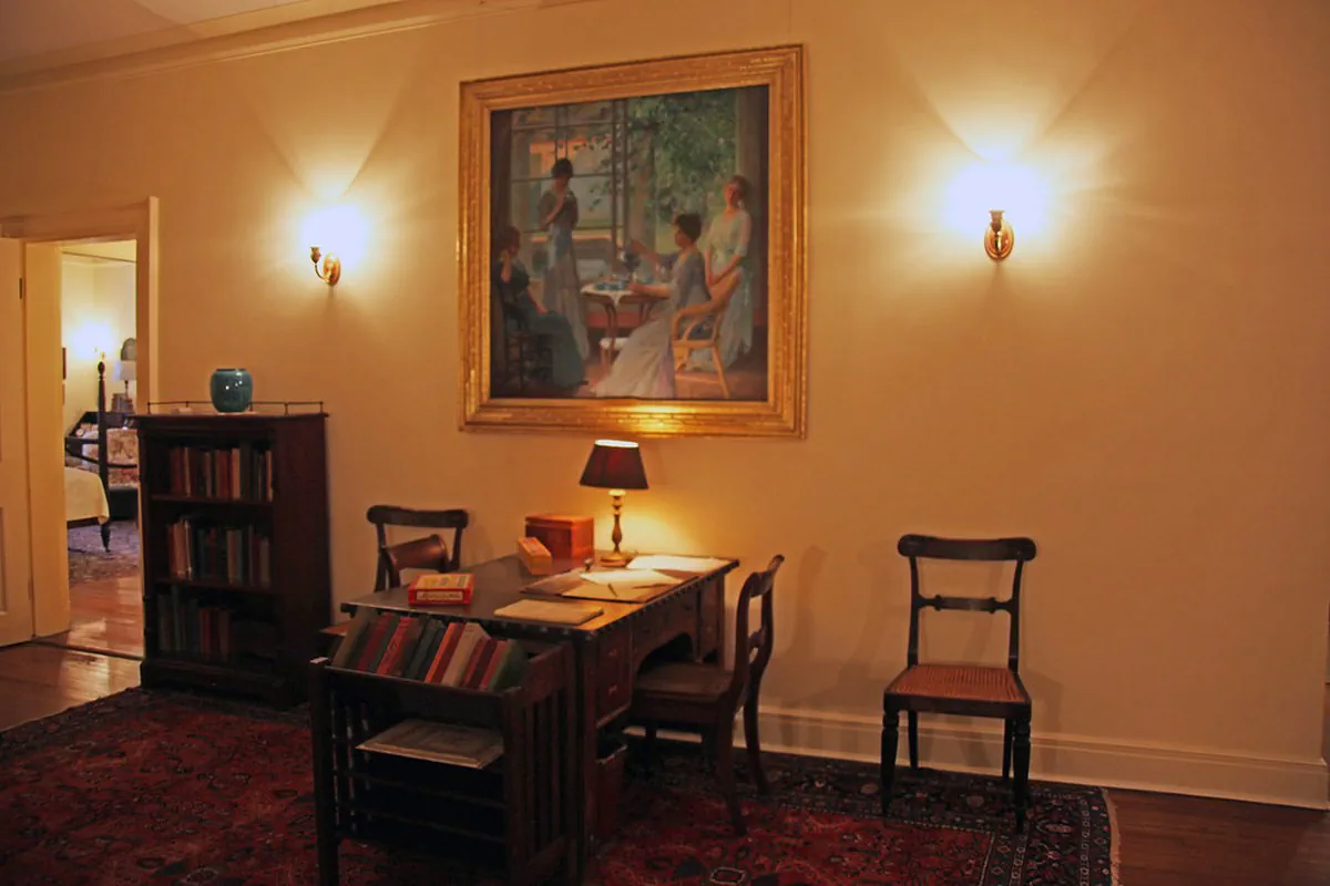 Woodrow Wilson House - third floor foyer 03 - 2011-12-04