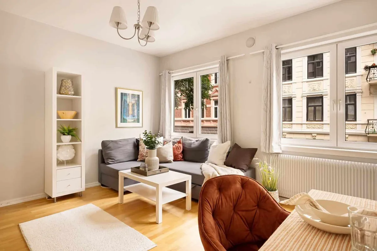 home staging mistakes